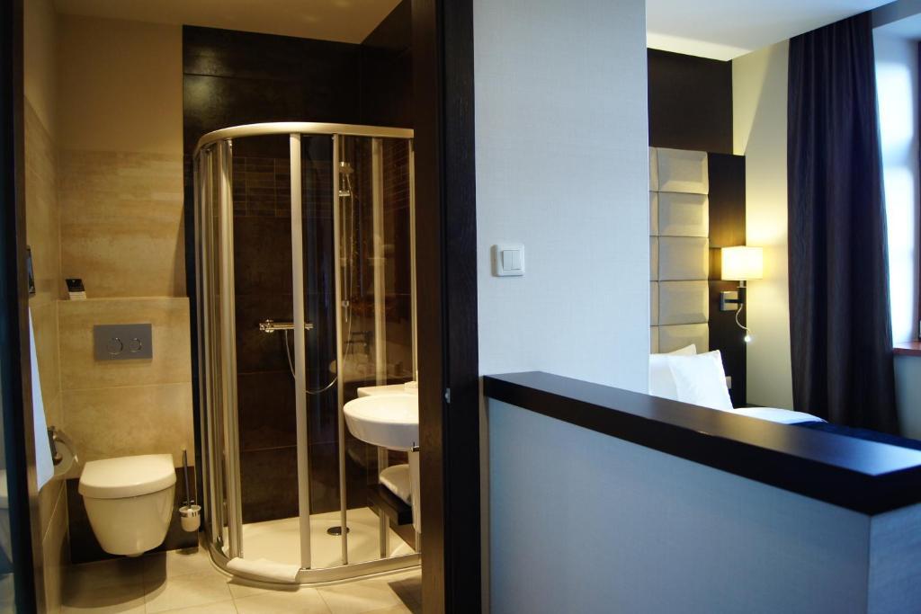 Arte Hotel Brzeg Kamer foto